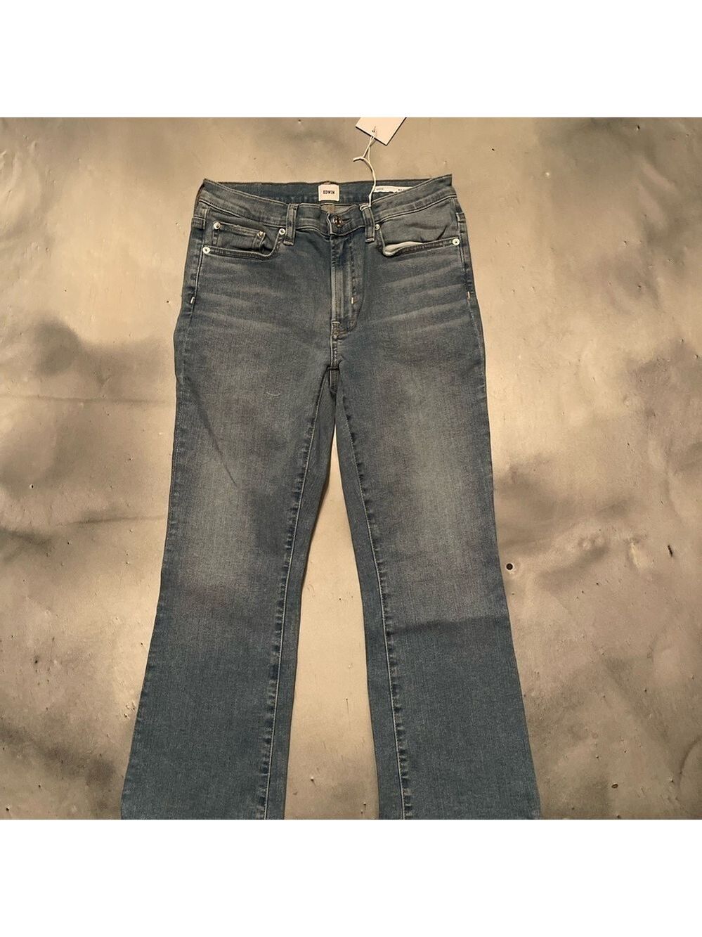 Edwin NWT Cassia Mini Bootcut Jeans 27 Light Wash - Picture 2 of 7